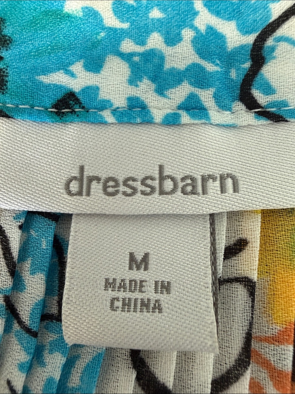 Dress barn Multicolor Sleeveless Floral Pleated Camisole Top Size Medium - Picture 3 of 14